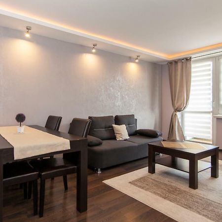 Palacowa Condominium 比亚韦斯托克 外观 照片
